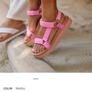 Teva Pink Cushion Remi Hi Sandals